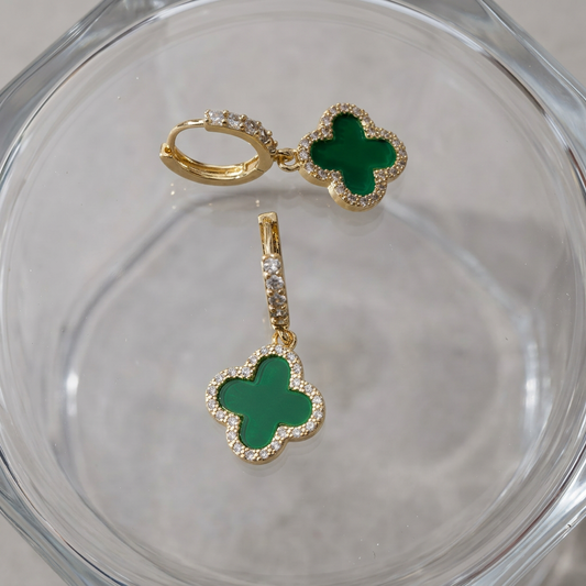 Aros Colgantes Trébol Verde Pleno