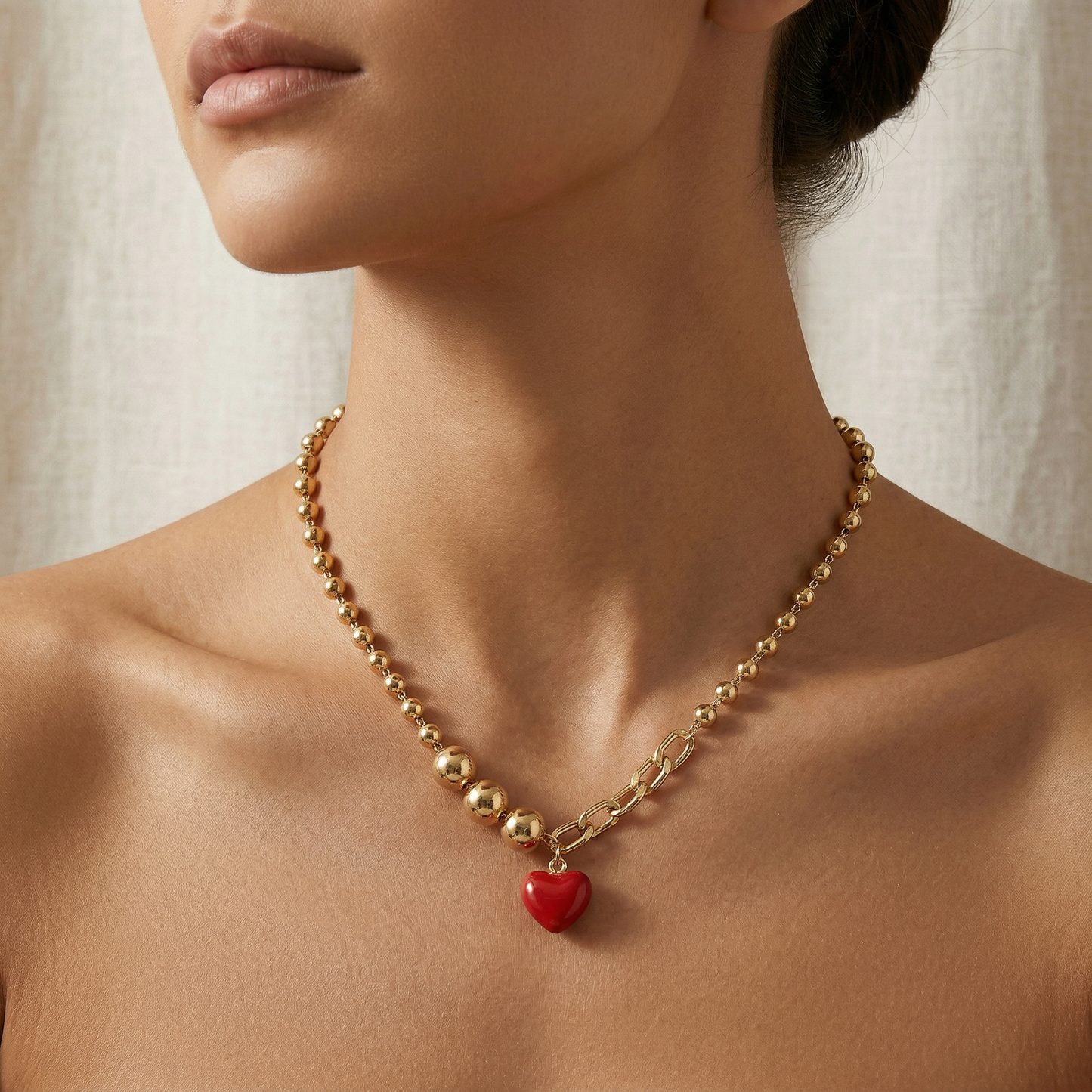 Collar Corazón Vibrante.