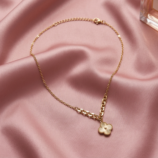 Collar Trébol Dinastía