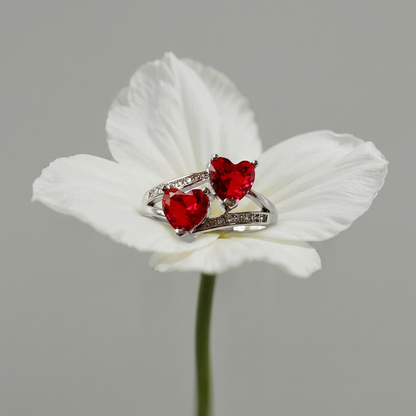 Anillo Doble Corazón Rubí