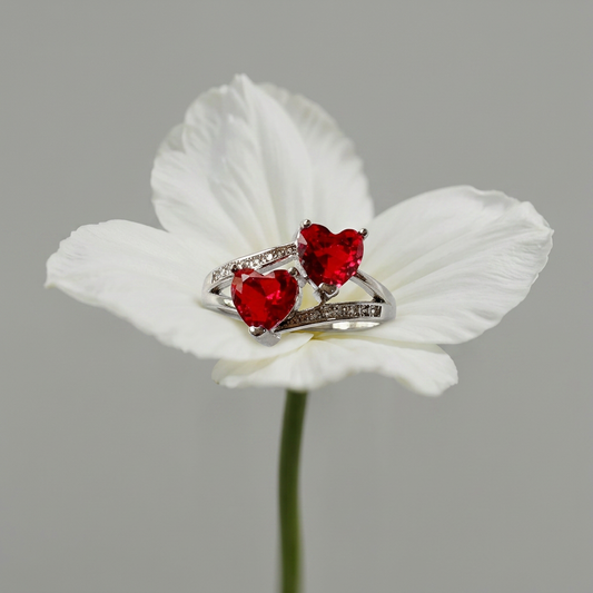 Anillo Doble Corazón Rubí