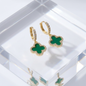 Aros Colgantes Trébol  Verde Pleno