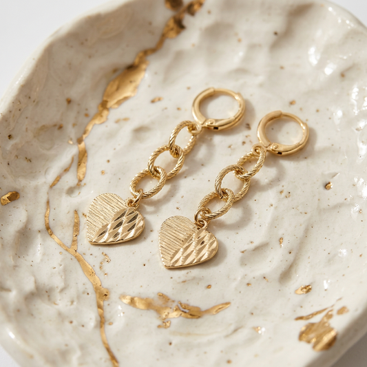 Aros Colgantes Trama de Amor