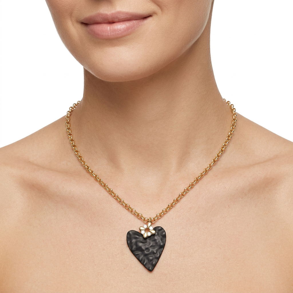 Collar Corazón Nocturno