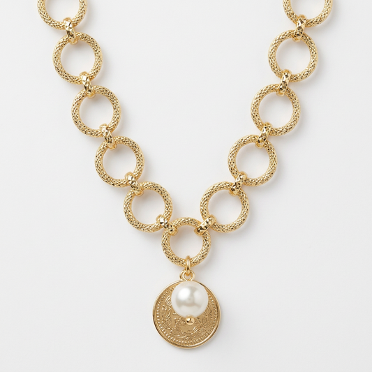 Collar Medallón Real