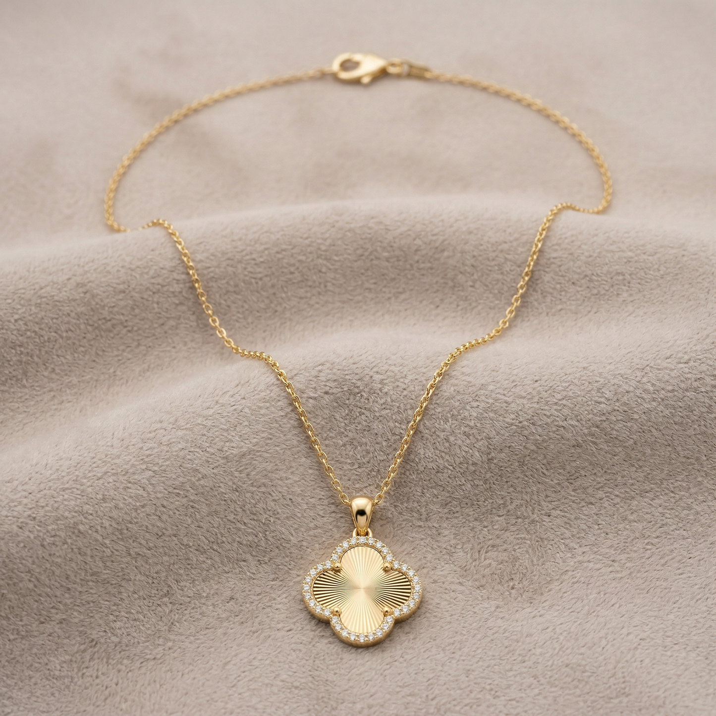Collar Trébol Imperial